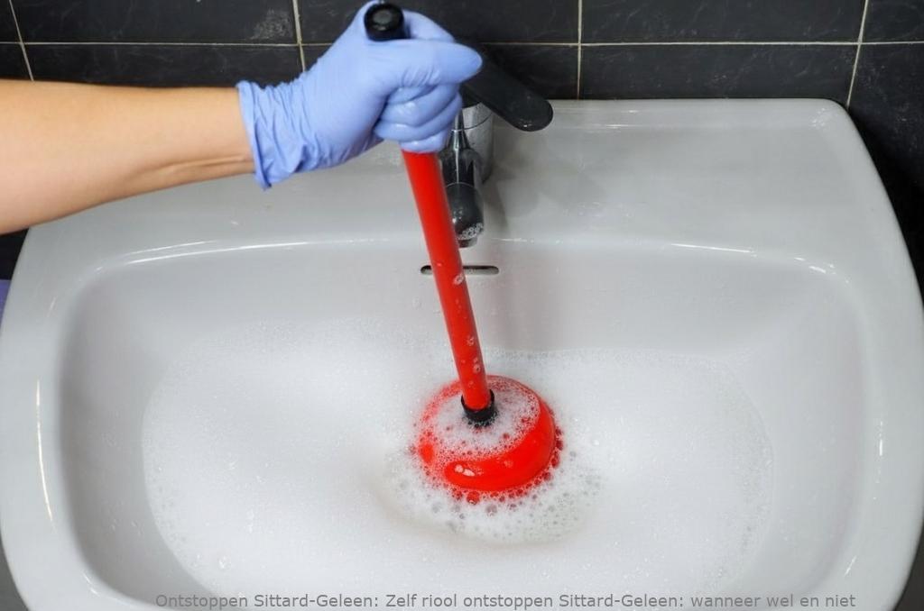 Zelf riool ontstoppen Sittard-Geleen: wanneer wel en niet